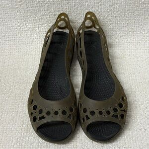 CROCS Olive Green and Black Laser-Cut Peep-Toe Flats